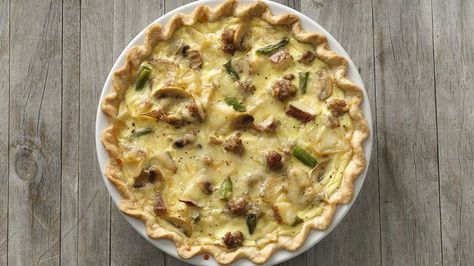 Breakfast quiche made easy with Green Giant® frozen vegetables. Smoked cheese adds a depth of flavor that is irresistible! Sausage Quiche Recipes, Best Quiche Recipes, Sausage Quiche, Roasted Potato, Smoked Cheese, Breakfast Quiche, Spring Brunch, The Chew, Quiche Recipes