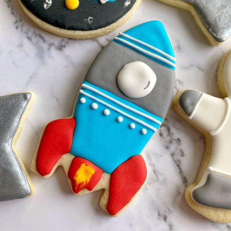 Rocket Ship Cookies, Rocket Cookies, Astronaut Cookies, Outer Space Party Favors, Ship Cookies, Space Cookies, Space Party Favors, Bridesmaid Cookies, Galaxy Cookies