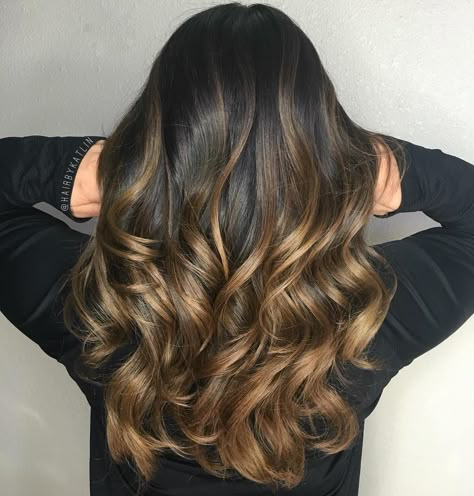 The 50 Sizzling Ombre Hair Color Solutions for Blond, Brown, Red and Black Hair Ombre Hair Color For Brunettes, Best Ombre Hair, Balayage Long Hair, Ombre Blond, Black Hair Balayage, Black Hair With Highlights, Balayage Hair Dark, Fall Hair Color For Brunettes, Brunette Balayage Hair