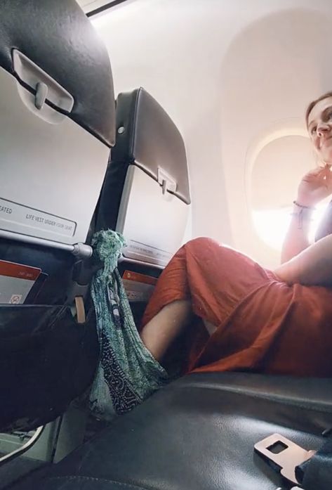 'These are the hacks I use to sleep on planes and yes, they work every time.' Plane Sleeping Hacks, Tips For Sleeping On A Plane, Plane Hacks For Kids, How To Sleep Comfortably On A Plane, Airplane Sleeping Hacks, How To Sleep On A Plane, Sleep On Airplane, Airplane Travel Hacks, Pillow Hacks