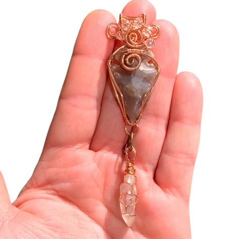 COMING SOON…. Www.eBay.com/str/trinitysplayground #ARROWHEAD #jewelry Arrowhead Pendant Necklace, Artisan Jewelry Necklaces, Handmade Crystal Jewelry, Wire Wrap Jewelry, Arrowhead Necklace, Wrap Jewelry, Quartz Jewelry, Handcrafted Artisan Jewelry, Healing Jewelry