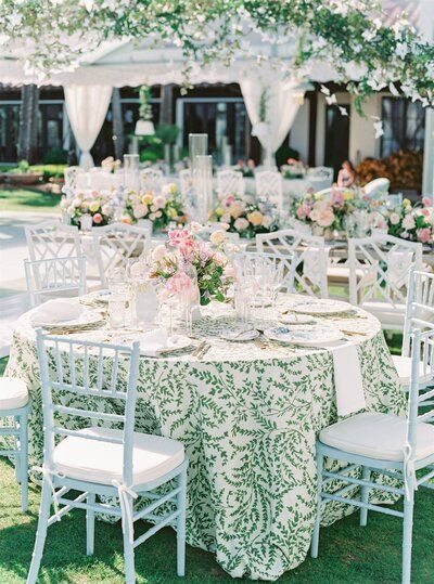 Color Vibe, Charleston Wedding, Charleston South Carolina, Garden Inspired, Wedding Florist, Event Design, Tablescapes, South Carolina, Wedding Colors