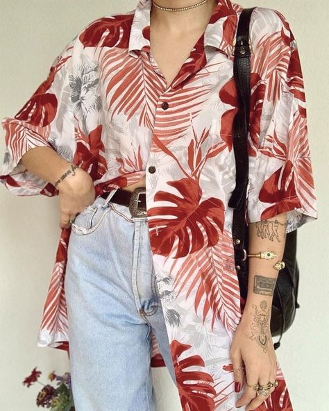 Funky Button Up Shirts Aesthetic, Funky Button Up Shirt Outfit, Funky Shirt Outfit, Patterned Button Up, Shirt Layering Outfit, Floral Shirt Outfit, Denim Pants Outfit, Chocolate Pizza, Floral Button Up Shirt