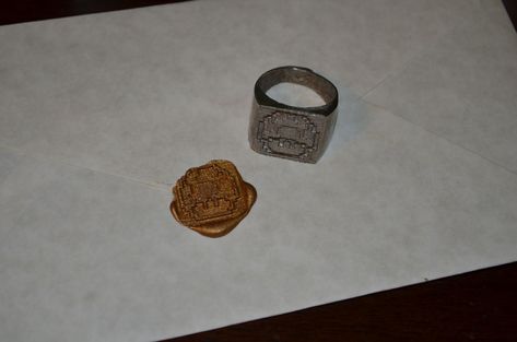 How to Make a Signet Ring and Seal Your Envelopes in Style Wax Seal Ring, Stamp Ring, Wax Sealing, Seal Ring, Stamped Rings, Silver Signet Ring, Diy Rings, Signet Rings, 3d Printers