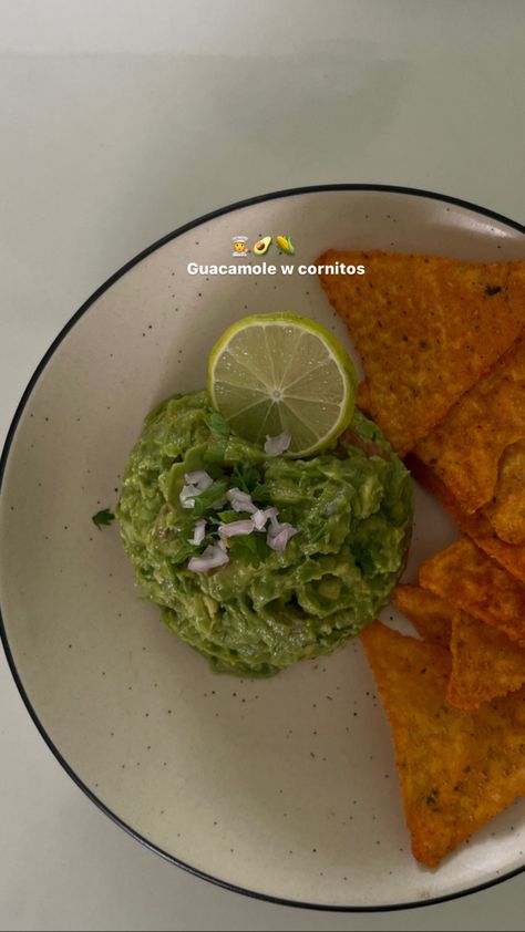 #recipe #aesthetic Guacamole Aesthetic, Recipe Aesthetic, Ig Photos, Chefs Kiss, Kitchen Dinning, Guacamole, Chef, Kiss, Quick Saves