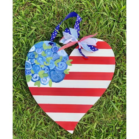 Star Door Hanger, Usa Door Hanger, Star Door, Painted Porch, Patriotic Door Hanger, Hanger Ideas, American Flag Decor, Door Hangers Diy, Elephant Pictures