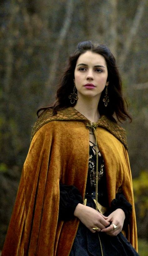 FANTASY  MEDIEVAL WONDERFULL FASHION Reign Tv Show, Marie Stuart, Reign Mary, Reign Fashion, Reign Dresses, Queen Of Scots, Mary Stuart, Adelaide Kane, Mary Queen Of Scots