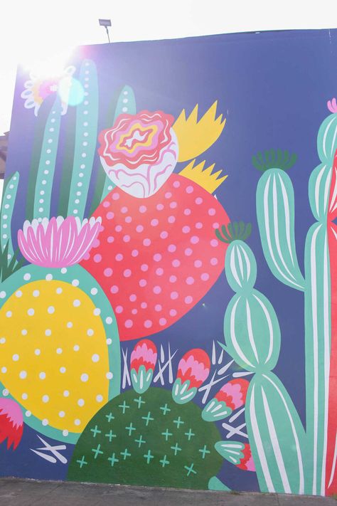 Los Angeles Murals and Street Art Mural Ideas Creative Street Art, Southwestern Mural, Mural Art Ideas Inspiration, Simple Mural Art, Backyard Mural Ideas, Yard Mural, Canvas Drawings For Beginners, Mexican Mural Art, Outdoor Mural Ideas