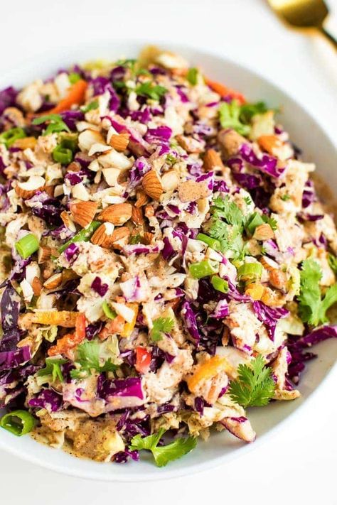 Crunchy Asian Chopped Salad Almond Dressing, Asian Chopped Salad, Chopped Salad Recipes, Detox Salad, Asian Salad, Purple Cabbage, Napa Cabbage, White Bowl, Bird Food