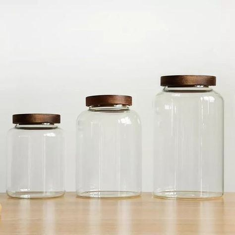 Glass Canisters With Wooden Lids, Minimalist Kitchen Diy, Large Storage Jars, Organize Your Pantry, Pantry Jars, Pantry Containers, Spice Jar Labels, Shopping Wishlist, Glass Storage Containers