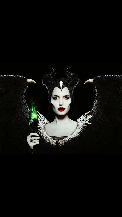 Maleficent Quotes, Maleficent Art, Maleficent 2, Angelina Jolie Maleficent, جوني ديب, Maleficent Costume, Disney Princess Tattoo, Evil Disney, Dark Princess