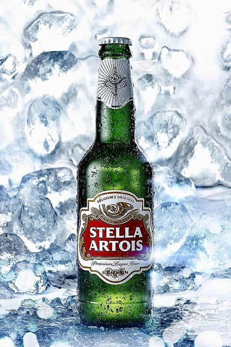 Stella Beer, Stella Artois Beer, Beer Bottle Design, Ice Beer, Hare Painting, Beer Photography, Beer Poster, Dairy Drinks, Stella Artois