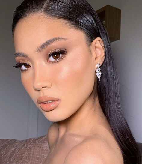 Soft Glam For Graduation, Asian Makeup Formal, Natural Glam Makeup Asian Eyes, Filipino Makeup Looks Wedding, Bride Make Up Asian, 90s Bridal Makeup, Bride Makeup Asian Eyes, Soft Glam Bridal Makeup Filipino, Soft Glamour Makeup