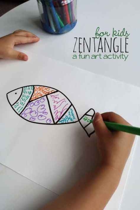 Zentangle drawing is a super relaxing art project for kids of all ages! Make this drawing style super kid-friendly with an easy tutorial. Zentangle For Kids, Art With Toddlers, Camp Activities For Kids, Easy Art Projects For Kids, Zentangle Art Ideas, Relaxing Drawing, 3rd Grade Homeschool, Basic Drawing For Kids, Sensory Regulation