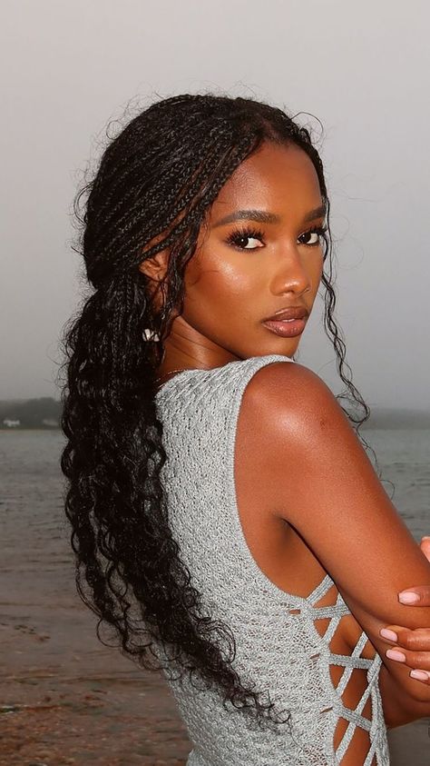 How to Take Down Your Braids—Without Damaging Your Natural Hair Two Strand Twist, Hair Shedding, Body Hair Removal, Lip Hair, Winter Hair Color, Fall Hair Color, Fall Hair Colors, Winter Hairstyles, Body Hair