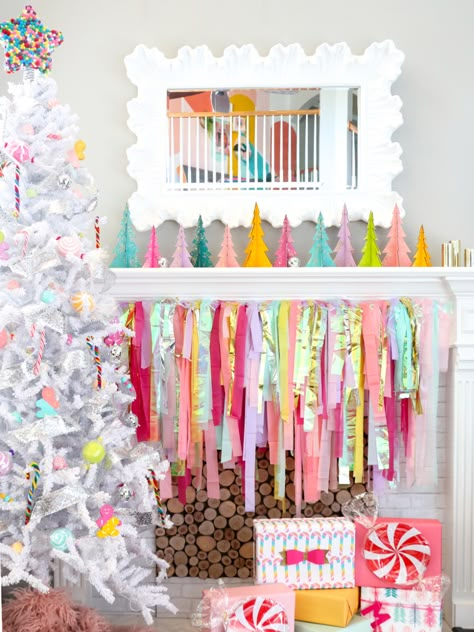 bright candy themed tree and mantle Colorful Christmas Decor, Whimsical Christmas Decor, Rainbow Christmas, Flocked Christmas Trees Decorated, Girly Christmas, Rainbows Christmas, Merry Bright Christmas, Christmas Tree Decorations Diy, White Christmas Trees