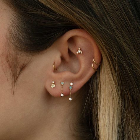 Double Helix Piercing, Minimalist Ear Piercings, Delicate Fine Jewelry, Flat Piercing, Cool Ear Piercings, Pretty Ear Piercings, Cute Ear Piercings, Ear Style, Double Helix