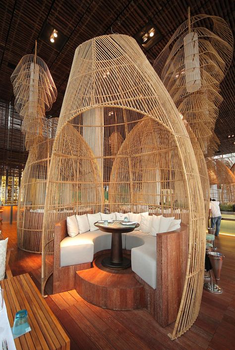 Not home decor, but it's an intriguing image. W hotel-Bali- Interior    I adore this idea, it's both incredibly clever and beautiful. Small Restaurant Design, Architecture Restaurant, Bali Seminyak, Denpasar Bali, Bamboo Architecture, Decoration Restaurant, Guilin, W Hotel, Cafe Interior Design