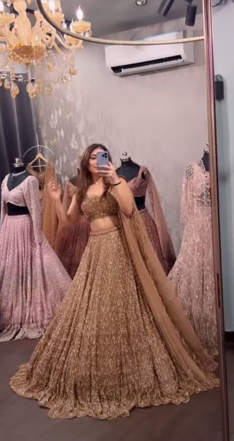 India Wedding Dress, Casual Bridal Dress, Engagement Dress For Bride, Latest Bridal Lehenga Designs, Best Indian Wedding Dresses, Indian Bridesmaid Dresses, Bridal Lehenga Designs, Latest Bridal Lehenga, Wedding Lehenga Designs