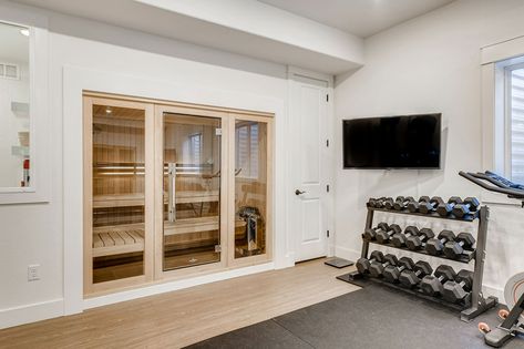 Basement En Suite, Basement Gym And Lounge, Finished Basement Workout Room, Finished Basement With Gym, Basement Luxury Ideas, Sauna Basement Ideas, Large Finished Basement Ideas, Finished Basement Gym Ideas, Workout Basement Ideas