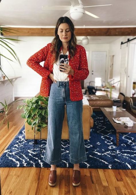 Best Fall Outfits, Clogs Outfit, Trendy Fall Outfits, Cozy Vibes, Trendy Fall, Look At You, Mode Inspiration, Mom Style, Earthy Tones