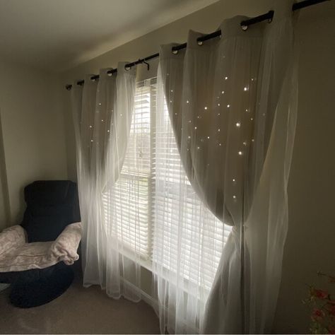 Cute Black Out Curtains, Cute Blackout Curtains, Fairy Curtains, Star Curtains, Tips For Sleeping, Hygge Bedroom, Rose Gold Bedroom, Kid Bedrooms, Color Room