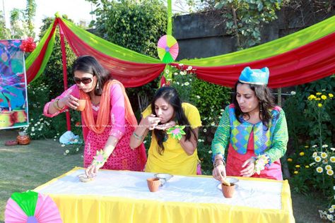 holi party games Holi Party Decor, Holi Party Decoration Decorating Ideas, Holi Celebration Ideas, Holi Party Ideas, Holi Decorations Ideas, Holi Games, Holi Theme, Holi Party, Holi Special