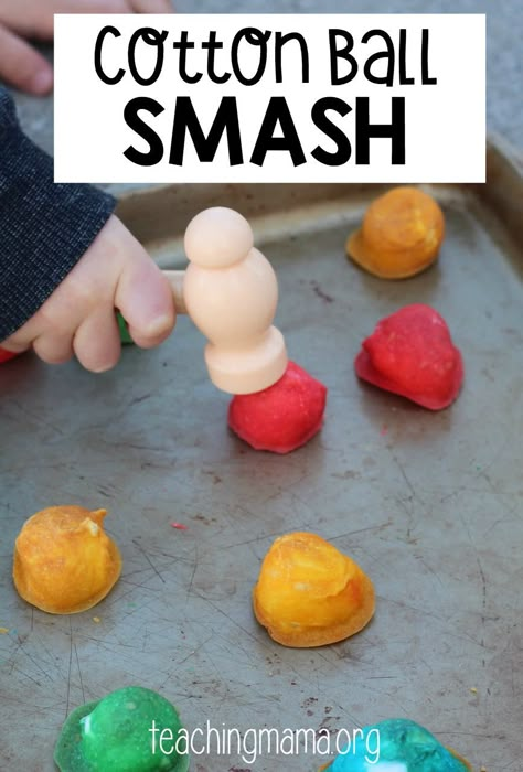 Cotton Ball Smash - such a fun activity! Great for hand-eye coordination and fine motor skills! Cotton Ball Activities, Cotton Ball Crafts, Coordination Activities, Toddler Curriculum, Water Games For Kids, Gross Motor Activities, Creative Curriculum, Water Games, Cotton Balls