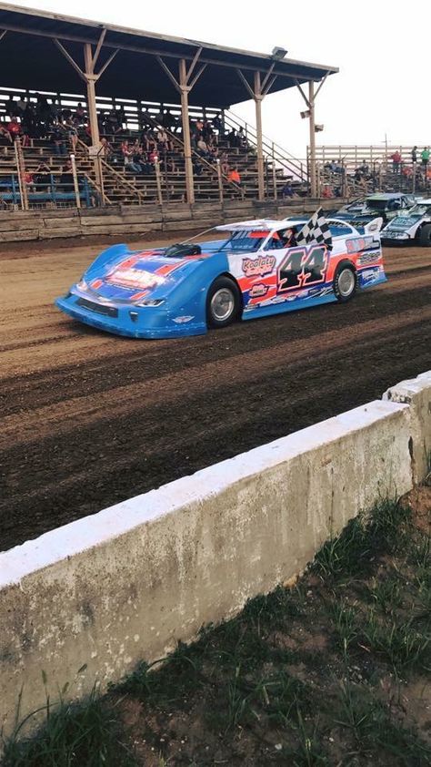 Dirt Racing Cars, Demolition Derby Cars, Dirt Late Model Racing, Racing Photography, Dirt Car Racing, Dear Mama, Talladega Nights, Summer Checklist, Dirt Track Cars