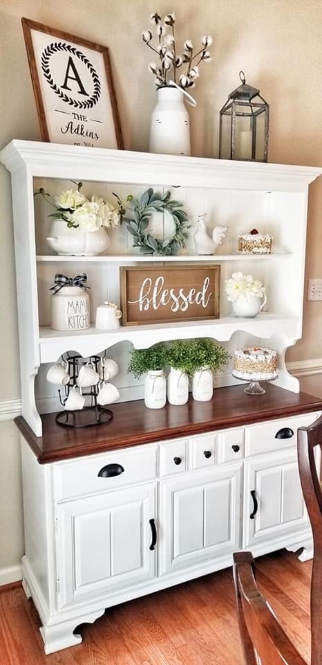 Modern Farmhouse Hutch Dining Room, Decorate A Hutch Ideas, Rustic Kitchen Hutch, Decor For Top Of Hutch, Buffet Cabinet Styling Dining Room, Spring China Cabinet Decor, Farmhouse China Cabinet Decor Ideas, Above Hutch Decor, Diy Kitchen Hutch Ideas