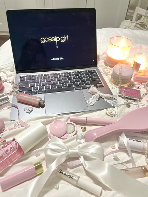 Pink Academia, Gossip Girl Aesthetic, Pretty Pink Princess, Pink Lifestyle, Pink Things, Princess Core, Pink Life, Pink Girly Things, Pink Vibes