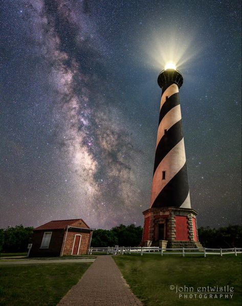 The Milky Way rising behind the Cape Hatteras lighthouse, Outer Banks, NC. Instagram: www.Instagram.com/johnentwistle_photography/ Website: www.johnentwistlephotography.com Lighthouse Clipart, Lighthouse Inspiration, Magical Sky, Hatteras Lighthouse, Cape Hatteras Lighthouse, Lighthouses Photography, Lighthouse Pictures, Cape Hatteras, Beautiful Lighthouse