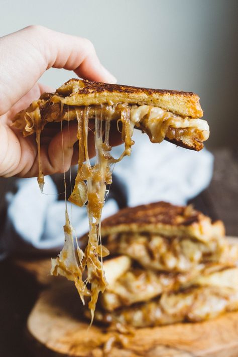 French Onion Grilled Cheese (Video!) - Overflowing with caramelized onions and melty, cheesy goodness! | Coley Cooks French Onion Grilled Cheese, Best Grilled Cheese Sandwich, Onion Grilled Cheese, Halloween Food Appetizers, Best Grilled Cheese, Christmas Recipes Appetizers, Toasted Bread, Grilled Cheese Recipes, Ooey Gooey