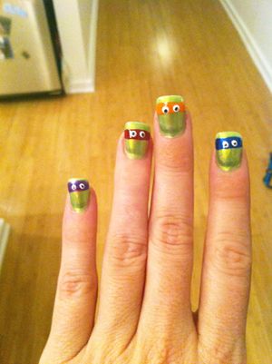 bahaha! Ninja Turtle Nails, Turtle Nail Art, Turtle Nails, Ninja Turtle, I Love Nails, Fancy Nails, Creative Nails, Love Nails, Mutant Ninja