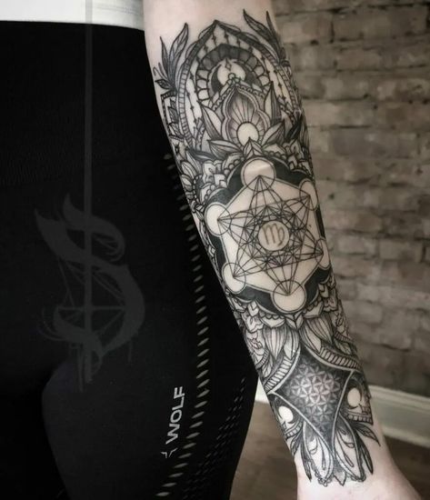 101 Best Metatron's Cube Tattoo Ideas You Have To See To Believe! - Outsons Metatron Cube Tattoo, Cube Tattoo, Sacred Geometric Tattoo, Calf Tattoo Ideas, Geometric Flower Tattoo, Flower Of Life Tattoo, Metatron Cube, Dr Woo, Dragon Sleeve Tattoos