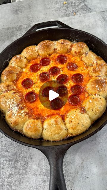 Josh Elkin on Instagram: "Stuffed Crust Pepperoni Pizza Dip Ingredients below (serves 4-6 people) INGREDIENTS 16 oz pizza dough ball 4 pieces of setting cheese cut into 16 pieces 1 cup pepperoni slices 2 cups pizza sauce 8 oz room temperature cream cheese 1 tbsp Italian seasoning 1 cup grated mozzarella 1 egg 1/4 cup garlic butter 1 tbsp water 1/2 cup grated parmesan" Four Dips With Pizza Dough Balls, Pizza Balls With Pizza Dough, 4 Dips In One Pan With Pizza Dough, Puff Pastry Pepperoni Pizza, Stuffed Crust Pepperoni Pizza Dip, Pepperoni Pizza In Bunt Pan, Pepperoni Pizza Dip, Josh Elkin, Pizza Ball