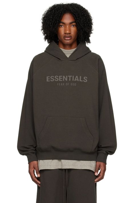 Discover great products at the best prices at Dealmoon. Essentials Gray Raglan Hoodie. Price:$145.00 at SSENSE Essentials For Men, Essential Clothing, Raglan Hoodie, Fear Of God Essentials, Better Style, Fear Of God, Clothing Essentials, Off Black, Lifestyle Shop