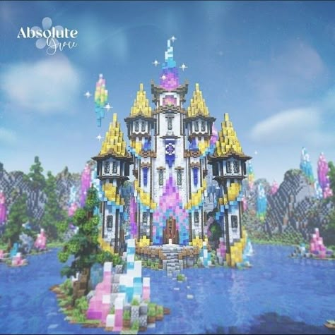 Aesthetic Minecraft Builds Castle, Castles Minecraft Ideas, Minecraft Mega Base Layout, Minecraft Beach Terraforming, Mermaid Castle Minecraft, Minecraft Builds Castle, Pearlescentmoon Builds, Magic Builds Minecraft, Minecraft Cute Castle