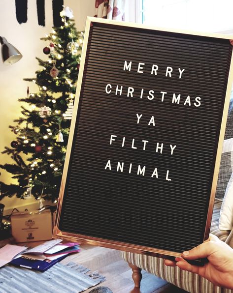 Christmas Decorations Drawings, Christmas Letter Board, Black Letter Board, Letterboard Signs, Message Board Quotes, Felt Letter Board, Word Board, Funny Letters, Holiday Lettering