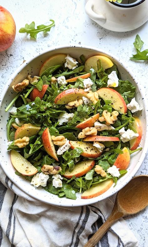 Arugula Apple Salad Recipe (Vegetarian) - The Herbeevore Arugula Apple Salad, Bbq Salad Recipes, Salad Recipe Vegetarian, Vegetarian Easy Dinner, Pescatarian Food, Salad Recipes For Lunch, Healthy Salad Ideas, Apple Salad Recipe, Honey Dijon Dressing