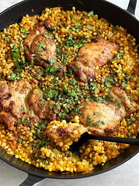 One-pan Chicken and Couscous - Something Nutritious Veggie Couscous, Seasoned Chicken Thighs, Chicken And Couscous, Pearl Couscous Recipes, Couscous Healthy, Couscous Dishes, Chicken Couscous, Chicken Stock Recipe, Lemon Herb Chicken