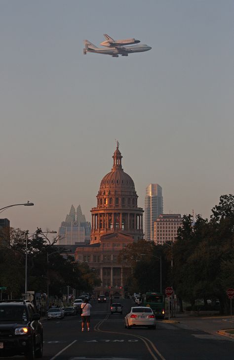 Texas Capitol, Loving Texas, Texas Girl, Texas History, Texas Travel, Texas Homes, Texas Hill Country, Space Shuttle, Hill Country