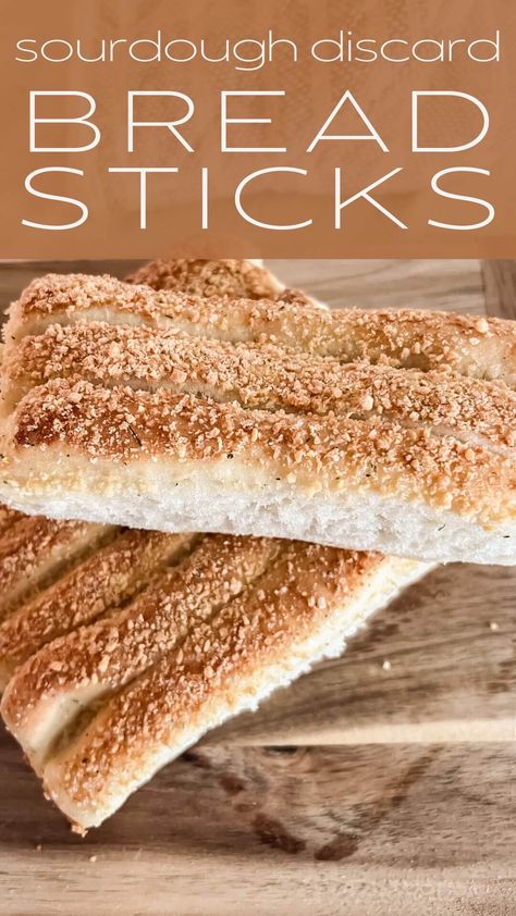 Make these easy sourdough breadsticks using leftover sourdough discard. These are super easy to make and taste amazing! Super Golden Bakes Sourdough, Quick Discard Bread, Quick Sourdough Discard Focaccia, Sourdough Breadsticks Quick, Sameday Sourdough Recipes, Sourdough Breadsticks Discard, Sourdough Discard Breadsticks Quick, Sourdough Bread Sticks Recipe, Sourdough Discard Breadsticks Recipe