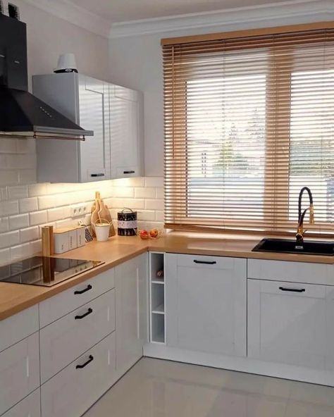 Wooden Blinds Kitchen, Modern Kitchen Interiors, Wooden Blinds, Small Designs, Kitchen Interior, Modern Kitchen, Blinds, Kitchen Design, Kitchen Cabinets