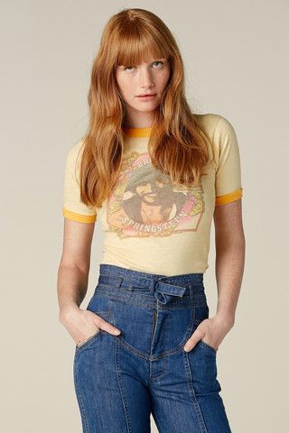 Vintage Bruce Springsteen Ringer Tee Moda 70s, Ringer Tee Outfit, 1990s School, Retro 70s Fashion, 70s Outfit, 70’s Style, 60s And 70s Fashion, 70s Outfits, Jeans Outfit Casual