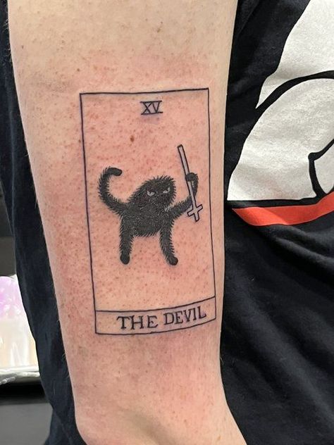 Goofy Cat Tattoo, Dorky Tattoos, Funny Cat Tattoos, Sick Tattoo Ideas, Silly Little Tattoos, Silly Tattoo Ideas, Goofy Tattoos, Grunge Tattoo, Funky Tattoos