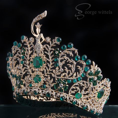 Green Quinceanera Theme, Miss Grand International, Schedule Of Events, Blessed Wednesday, Pageant Crowns, Royal Crowns, Miss Grand, Jewellery Design Sketches, Paper Crowns