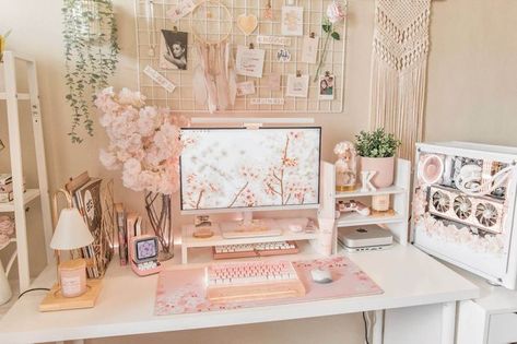 Pretty Desk, Pretty Desks, Cozy Desk, Study Desk Decor, Pink Desk, Gamer Room Decor, Pink Office, Desk Inspiration, White Desk