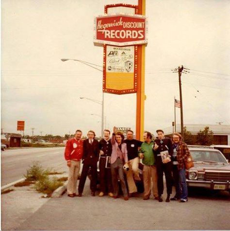 Not in Hammond, in Calumet City, Ill.. but was a huge part of my teenage yrs and beyond till it closed Calumet City Illinois, South Chicago, Chicago Band, Hammond Indiana, South Side Chicago, Calumet City, Chicago Vintage, Chicago Heights, Chicago Pictures