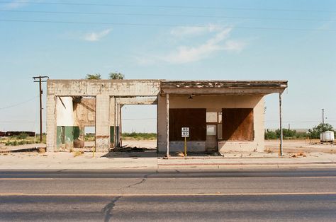 "The revolution the New Topographics has influenced many photographers in the way they perceive landscape photography. It changed the perspective of seeing a photograph without feeling emotion and no concepts to convey. One of the unconscious heir of New Topographics is Kat Swansey.  Kat Swansey is helping to rewrite the rural and forgotten Texas topographics, giving value to things that someone may deem trivial, placing interest in the forgotten corners of Texas." - Pellicola Magazine New Topographics Photography, Suburban Photography, Everyday Photography, New Topographics, 1950s Dresses, Photo Boards, Old Camera, Photography Landscape, Rural Landscape